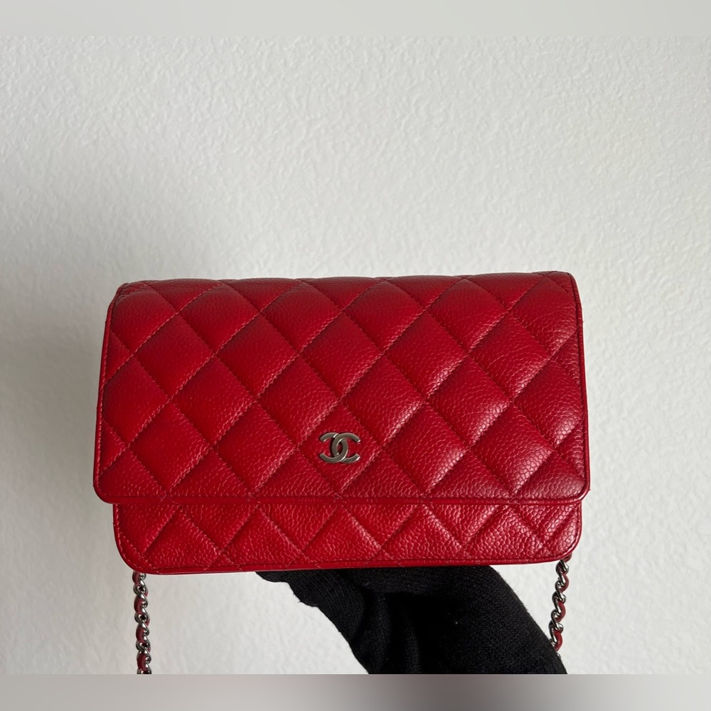 CHANEL Caviar Red Wallet On Chain Authentic Preloved With Card